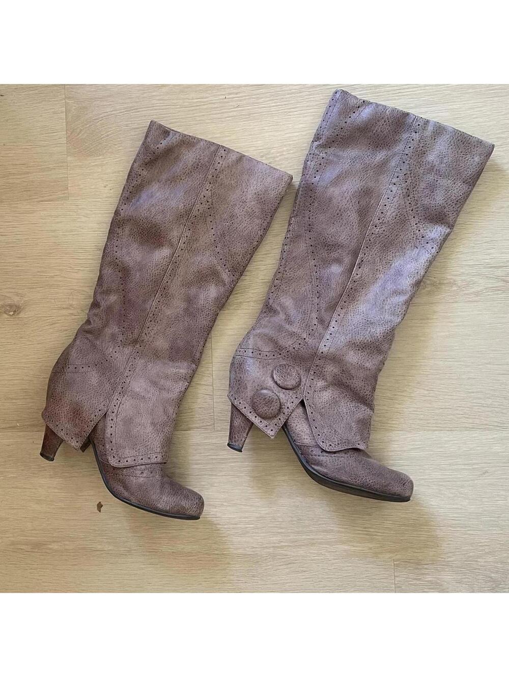 Brown western knee high boots with button detail. not rated, Size: US 8 - Picture 2 of 7